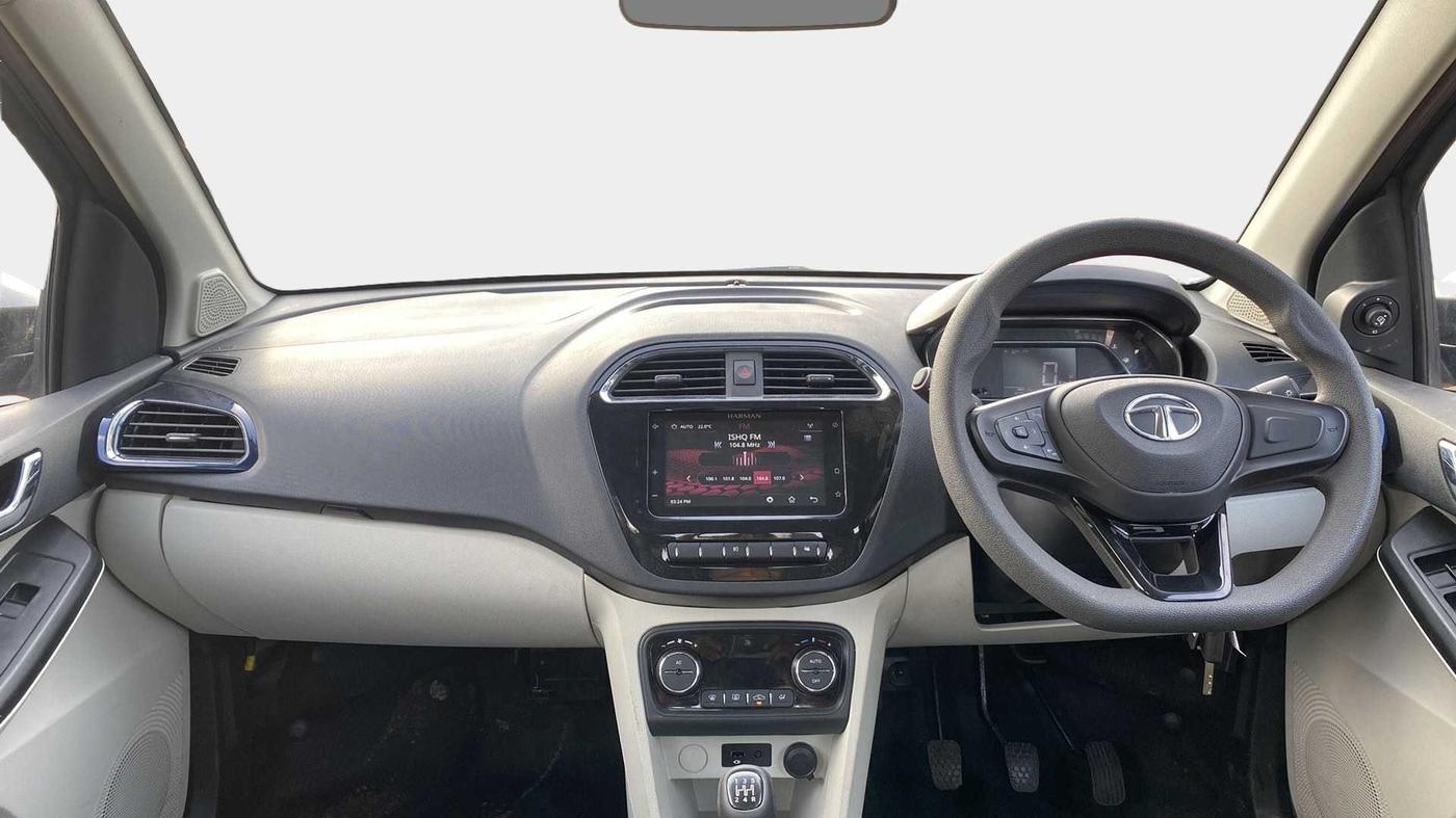 2022 Tata Tiago XZ PLUS PETROL, Petrol, Manual, 479 km, Dashboard