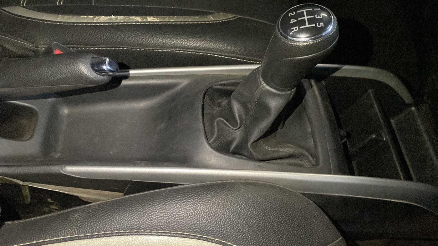 2016 Maruti Baleno ALPHA PETROL 1.2, Petrol, Manual, 56,243 km, Gear Lever