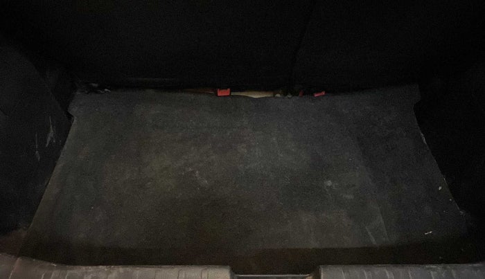 2016 Maruti Baleno ALPHA PETROL 1.2, Petrol, Manual, 56,243 km, Boot Inside