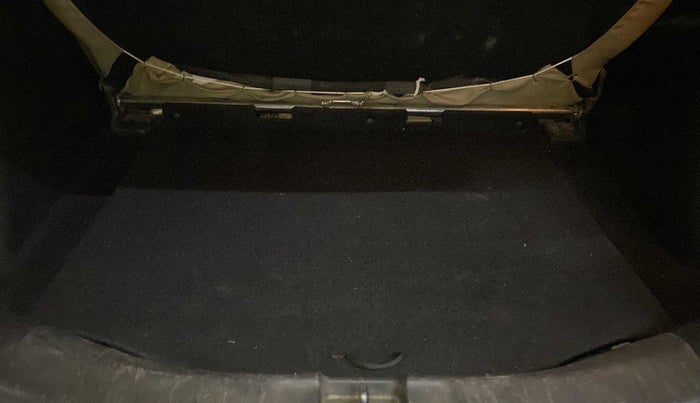 2015 Honda Jazz 1.5L I-DTEC SV, Diesel, Manual, 81,238 km, Boot Inside