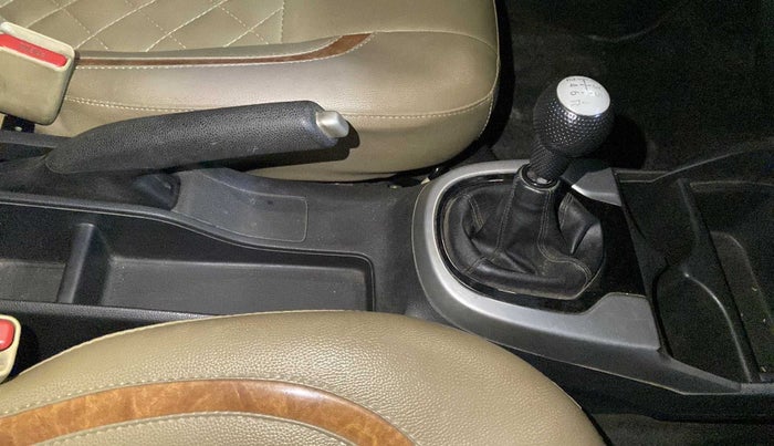 2015 Honda Jazz 1.5L I-DTEC SV, Diesel, Manual, 81,238 km, Gear Lever