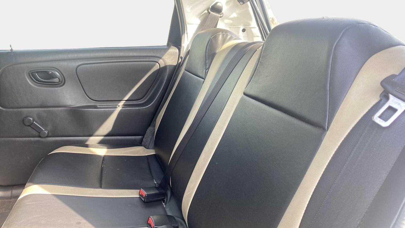 2011 Maruti Alto LXI, Petrol, Manual, 39,740 km, Right Side Rear Door Cabin