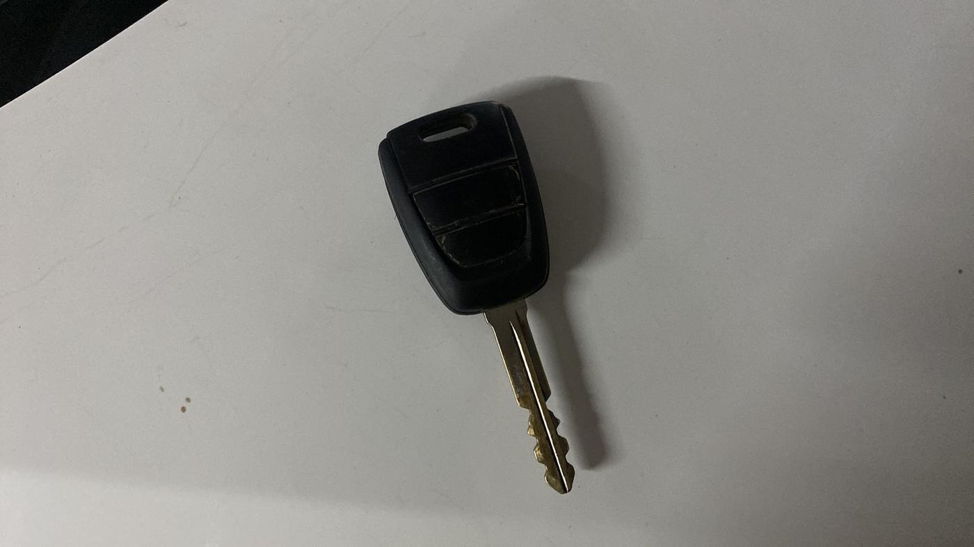2019 Hyundai NEW SANTRO SPORTZ MT, Petrol, Manual, 24,591 km, Key Close Up