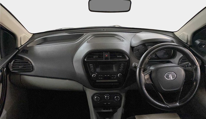 2018 Tata Tiago XT PETROL, Petrol, Manual, 40,296 km, Dashboard