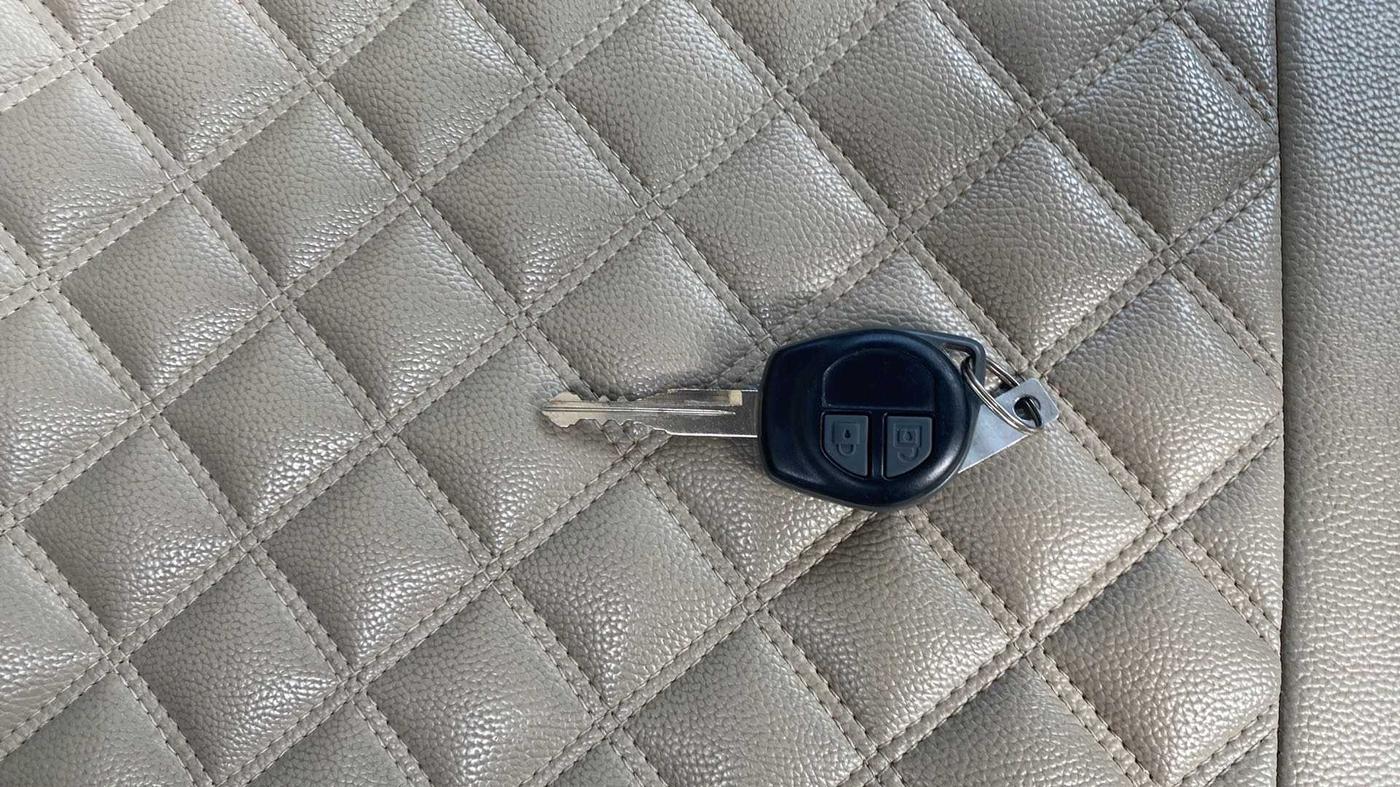 2018 Maruti Wagon R 1.0 VXI AMT, Petrol, Automatic, 40,222 km, Key Close Up