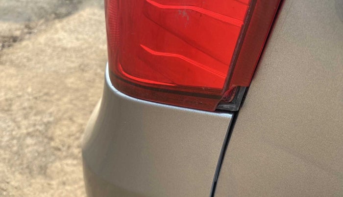2018 Maruti Wagon R 1.0 VXI AMT, Petrol, Automatic, 40,222 km, Right tail light - Minor damage