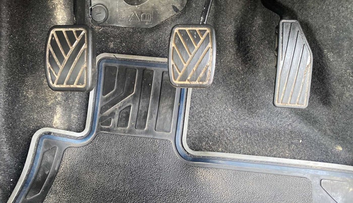 2022 Maruti IGNIS ZETA 1.2, Petrol, Manual, 22,499 km, Pedals