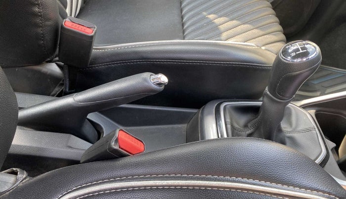 2022 Maruti IGNIS ZETA 1.2, Petrol, Manual, 22,499 km, Gear Lever