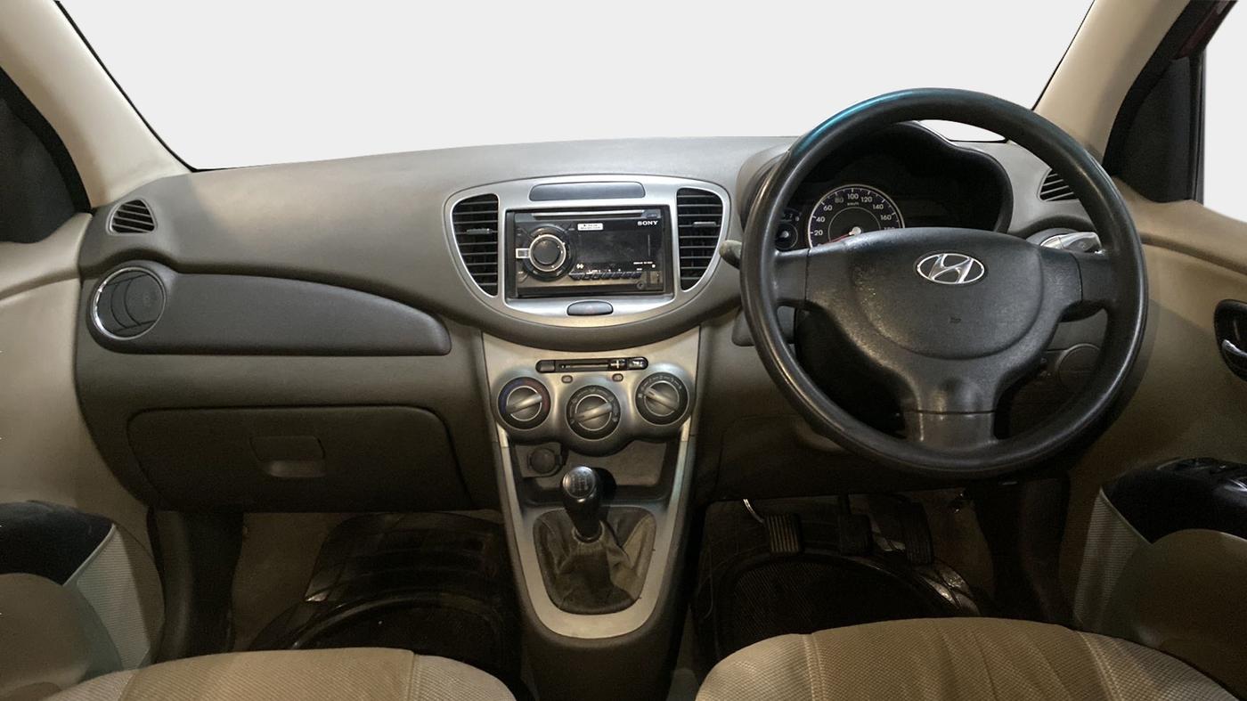 2011 Hyundai i10 MAGNA 1.2, Petrol, Manual, 47,499 km, Dashboard
