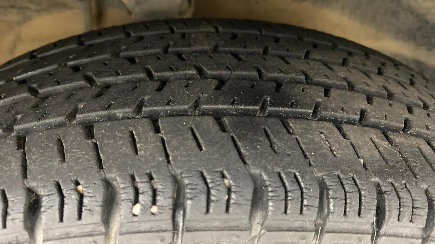 2018 Maruti Alto K10 VXI P, Petrol, Manual, 40,922 km, Right Front Tyre Tread