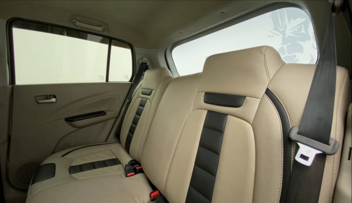 2016 Maruti Celerio VXI d, Petrol, Manual, 35,091 km, Right Side Rear Door Cabin