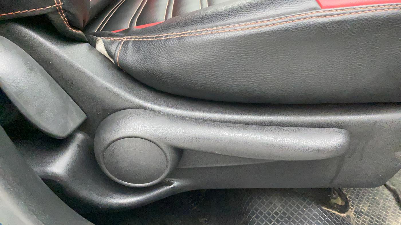 2018 Nissan Micra Active XV S, Petrol, Manual, 82,021 km, Driver Side Adjustment Panel