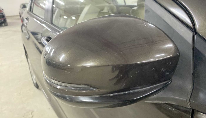 2014 Honda City 1.5L I-VTEC VX CVT, Petrol, Automatic, 72,953 km, Right rear-view mirror - Minor folding noise