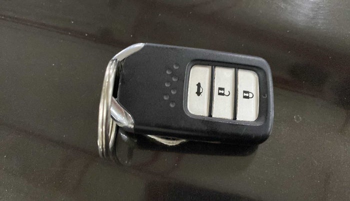 2014 Honda City 1.5L I-VTEC VX CVT, Petrol, Automatic, 72,953 km, Key Close Up