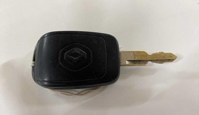 2018 Renault Kwid RXT 1.0 AMT (O), Petrol, Automatic, 31,124 km, Key Close Up