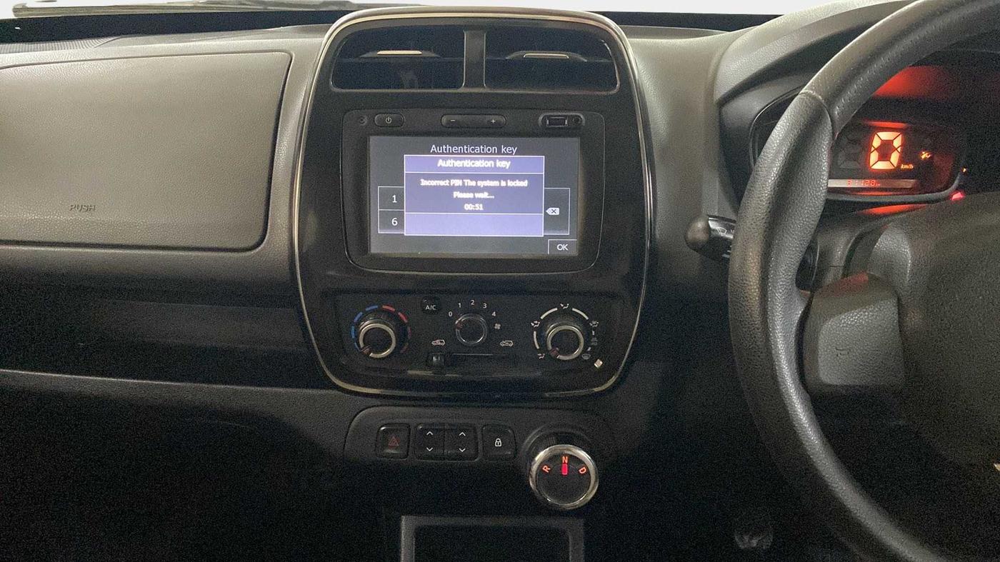 2018 Renault Kwid RXT 1.0 AMT (O), Petrol, Automatic, 31,124 km, Air Conditioner
