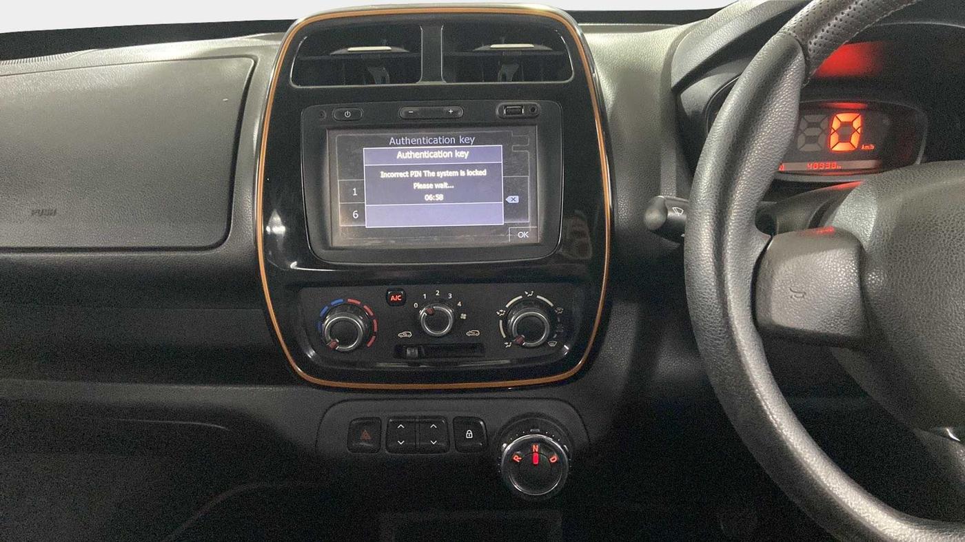 2017 Renault Kwid CLIMBER 1.0 AMT, Petrol, Automatic, 48,937 km, Air Conditioner