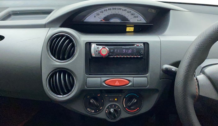 2012 Toyota Etios G, Petrol, Manual, 1,22,817 km, Air Conditioner