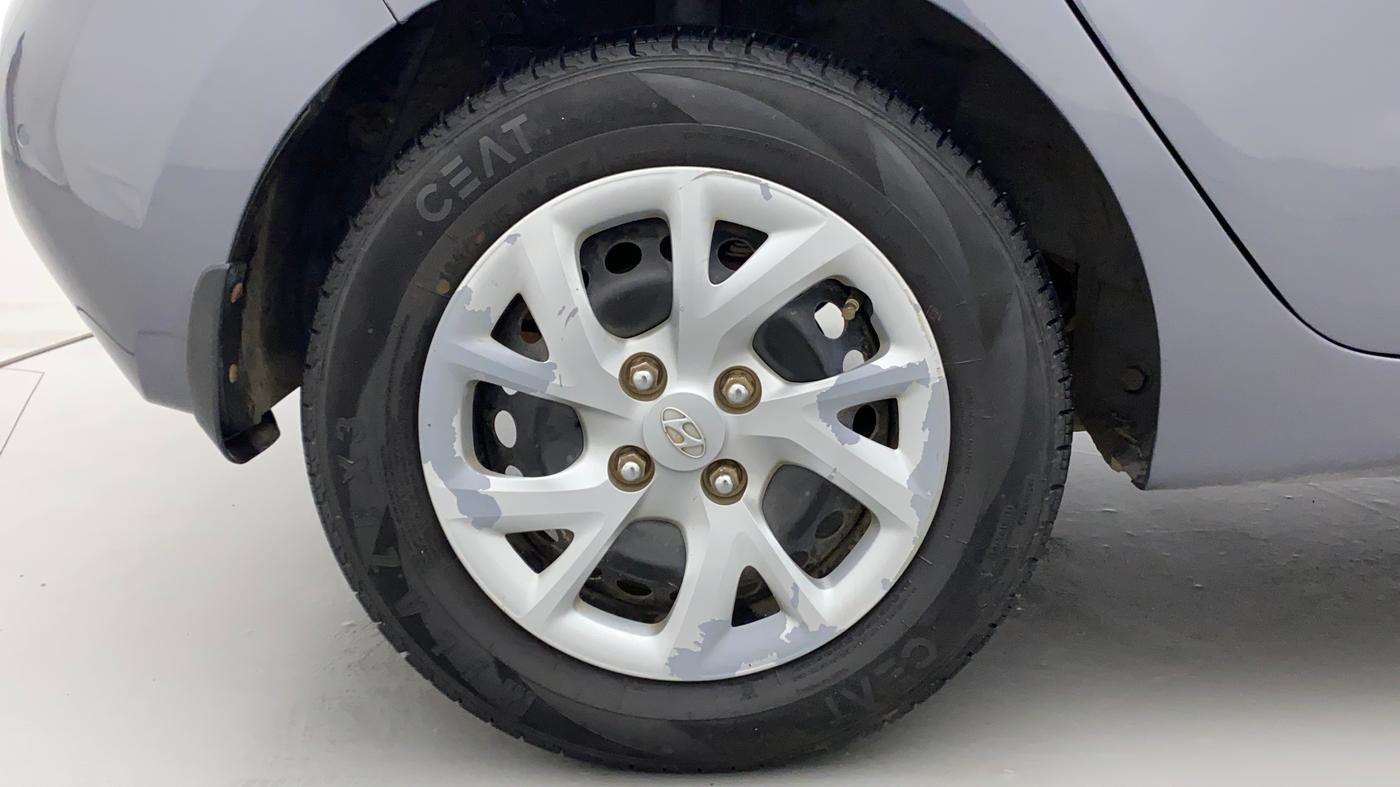 2017 Hyundai Grand i10 SPORTZ 1.2 KAPPA VTVT, Petrol, Manual, 66,613 km, Right Rear Wheel