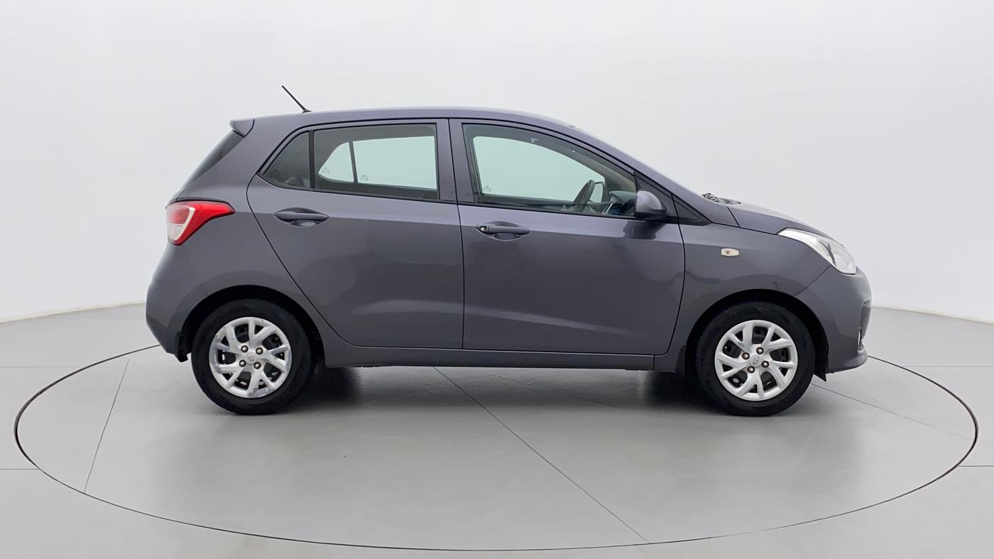 2017 Hyundai Grand i10 SPORTZ 1.2 KAPPA VTVT, Petrol, Manual, 66,613 km, Right Side View