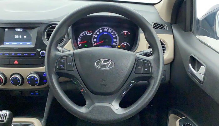 2017 Hyundai Grand i10 SPORTZ 1.2 KAPPA VTVT, Petrol, Manual, 66,613 km, Steering Wheel Close Up
