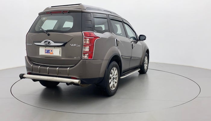2017 Mahindra XUV500 W10 1.99, Diesel, Manual, 96,874 km, Right Back Diagonal