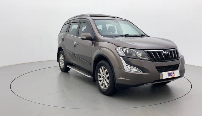2017 Mahindra XUV500 W10 1.99, Diesel, Manual, 96,874 km, SRP