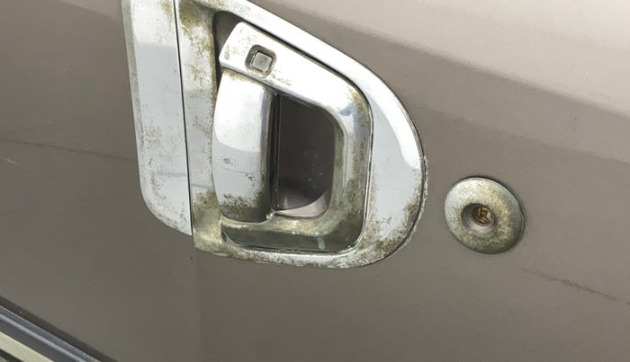 2017 Mahindra XUV500 W10 1.99, Diesel, Manual, 96,874 km, Lock system - Keyless sensor not working