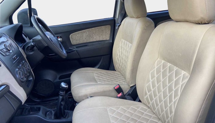2017 Maruti Wagon R 1.0 VXI, Petrol, Manual, 50,723 km, Right Side Front Door Cabin