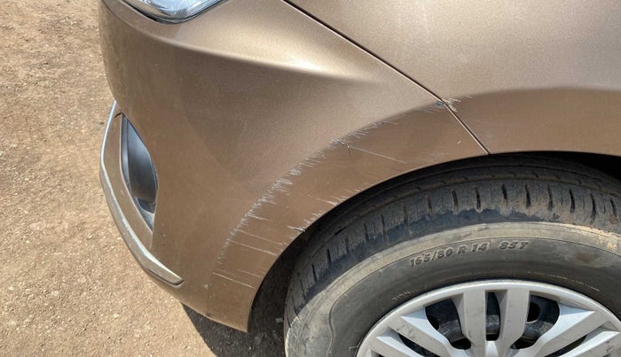 2018 Maruti Dzire VDI, Diesel, Manual, 49,718 km, Front bumper - Minor scratches