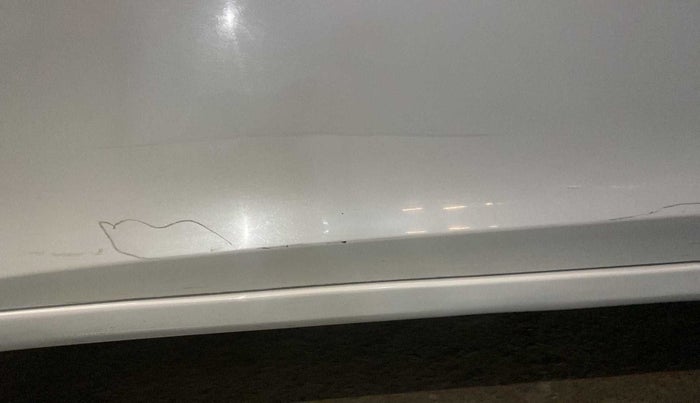 2019 Honda City 1.5L I-VTEC ZX, Petrol, Manual, 31,777 km, Front passenger door - Minor scratches