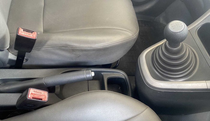 2010 Maruti Ritz VXI, Petrol, Manual, 98,599 km, Gear Lever