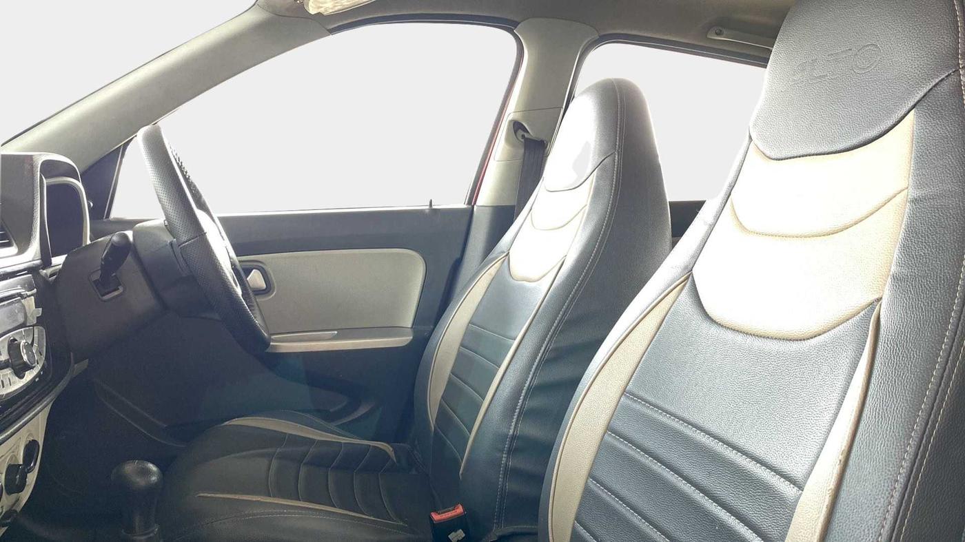 2017 Maruti Alto K10 VXI, Petrol, Manual, 12,539 km, Right Side Front Door Cabin