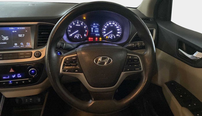 2019 Hyundai Verna 1.6 VTVT SX, Petrol, Manual, 70,362 km, Steering Wheel Close Up
