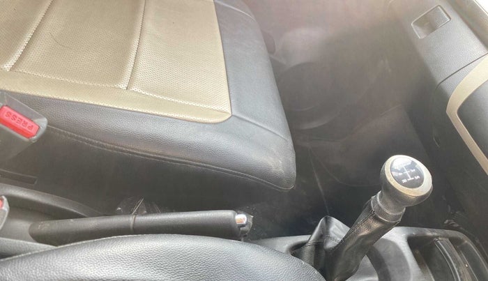 2016 Maruti Wagon R 1.0 VXI, Petrol, Manual, 41,071 km, Gear Lever