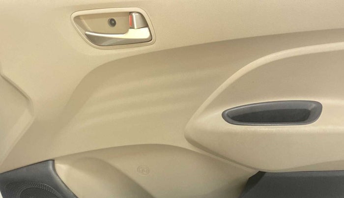 2019 Hyundai NEW SANTRO SPORTZ AMT, Petrol, Automatic, 7,646 km, Driver Side Door Panels Control