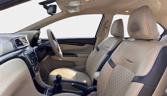 2018 Maruti Ciaz ZETA 1.4  MT PETROL, Petrol, Manual, 86,311 km, Right Side Front Door Cabin