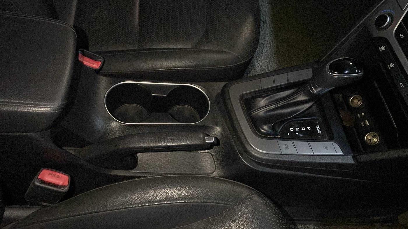 2018 Hyundai New Elantra 1.6 SX (O) AT DIESEL, Diesel, Automatic, 53,163 km, Gear Lever