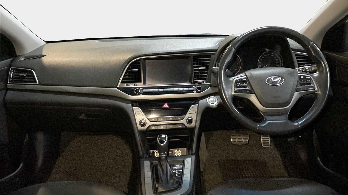 2018 Hyundai New Elantra 1.6 SX (O) AT DIESEL, Diesel, Automatic, 53,163 km, Dashboard