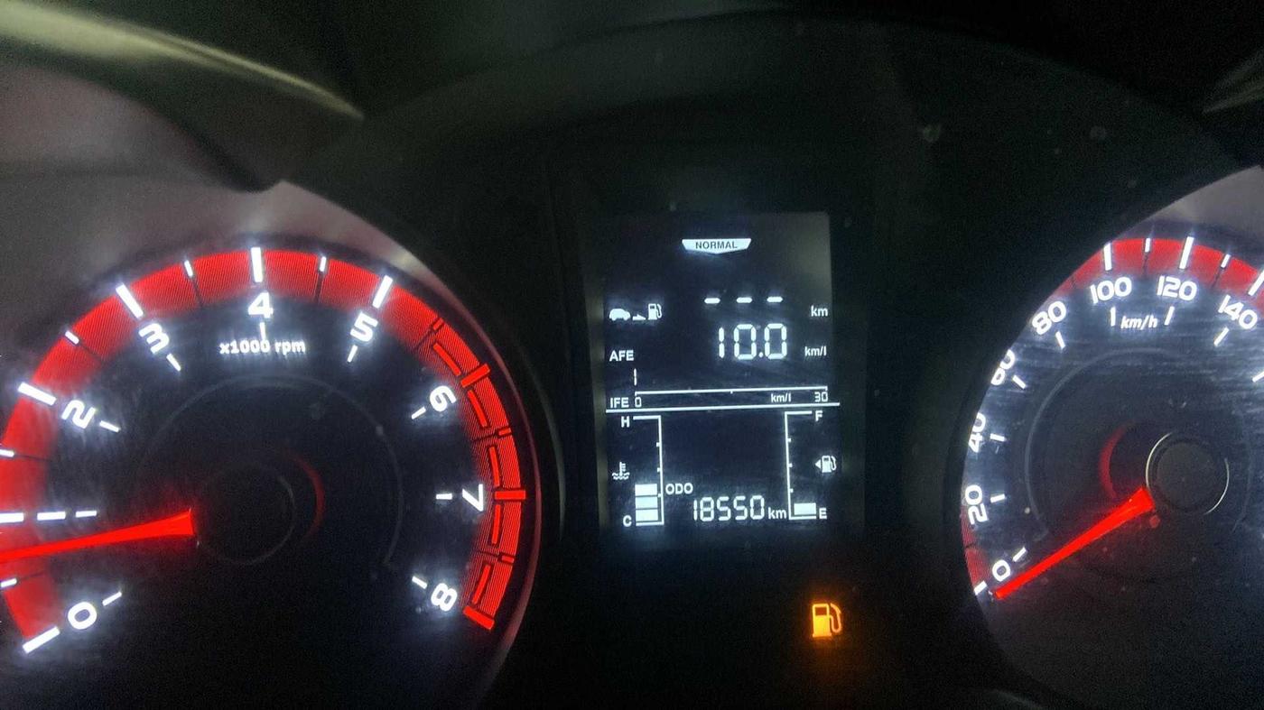 2022 Mahindra XUV300 W6 1.2 PETROL, Petrol, Manual, 18,538 km, Odometer Image