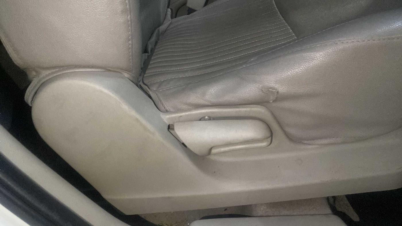 2015 Maruti Swift Dzire VDI ABS, Diesel, Manual, 98,992 km, Driver Side Adjustment Panel