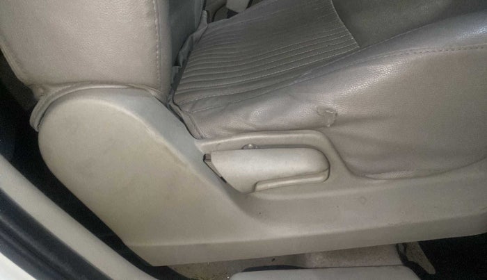 2015 Maruti Swift Dzire VDI ABS, Diesel, Manual, 98,992 km, Driver Side Adjustment Panel