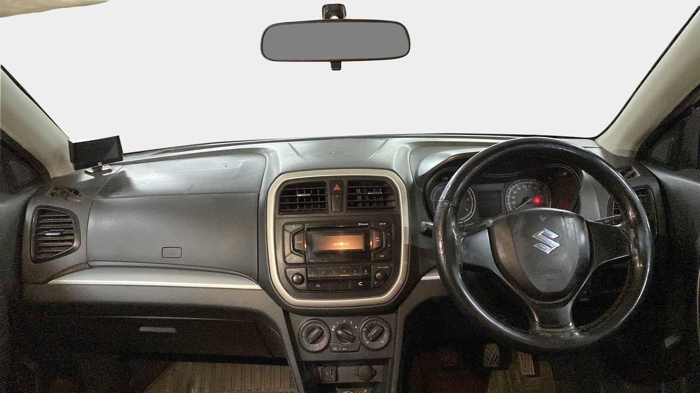 2017 Maruti Vitara Brezza VDI (O), Diesel, Manual, 1,20,187 km, Dashboard
