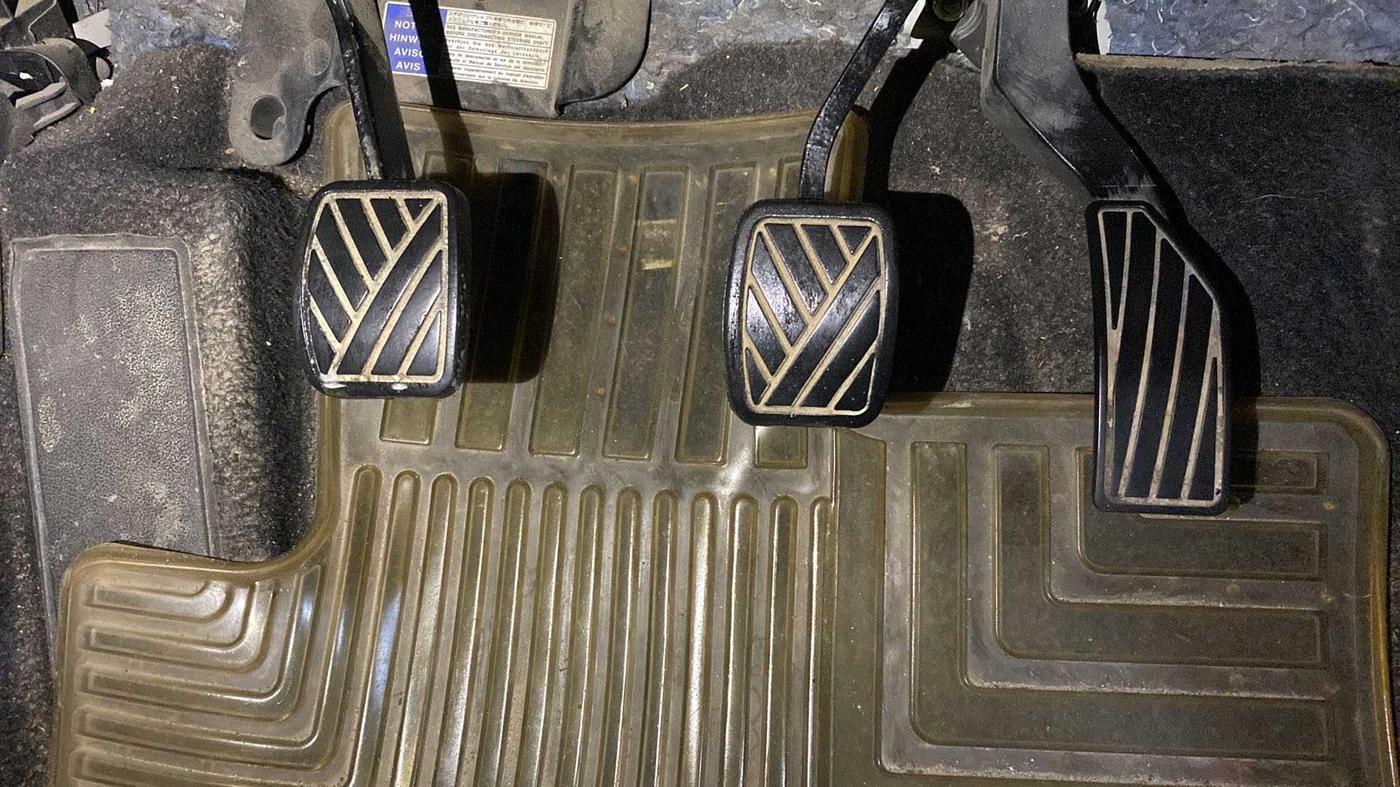 2017 Maruti Vitara Brezza VDI (O), Diesel, Manual, 1,20,187 km, Pedals