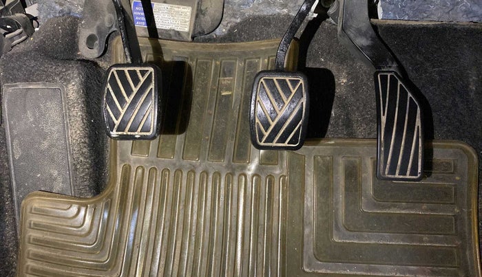 2017 Maruti Vitara Brezza VDI (O), Diesel, Manual, 1,20,187 km, Pedals