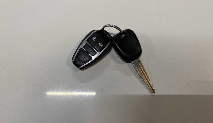 2019 Maruti Alto LXI, Petrol, Manual, 24,370 km, Key Close Up