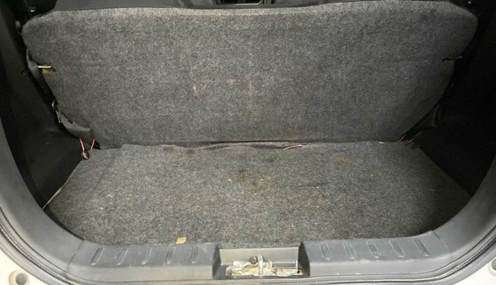 2019 Maruti Alto LXI, Petrol, Manual, 24,370 km, Boot Inside