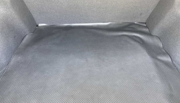 2020 Hyundai Verna SX (O) 1.0 TURBO DCT, Petrol, Automatic, 76,601 km, Boot Inside