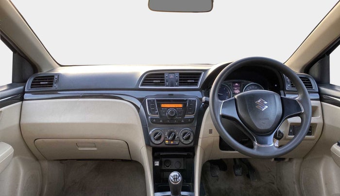2017 Maruti Ciaz SIGMA DIESEL 1.3, Diesel, Manual, 53,846 km, Dashboard