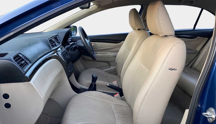 2017 Maruti Ciaz SIGMA DIESEL 1.3, Diesel, Manual, 53,846 km, Right Side Front Door Cabin